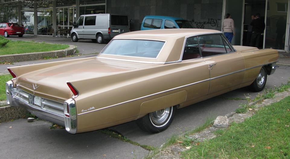 Cadillac Coupe Deville 1963 Р±РµР»С‹Р№