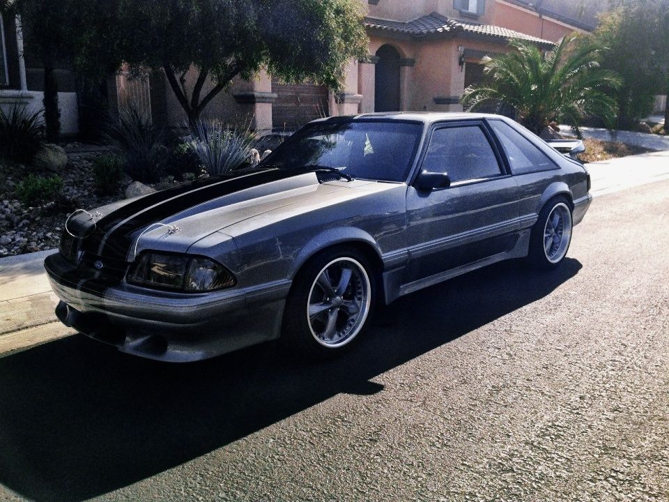 1990 Ford Mustang