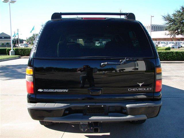 2005 Chevrolet Suburban