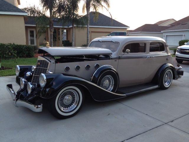 1934 Pierce Arrow