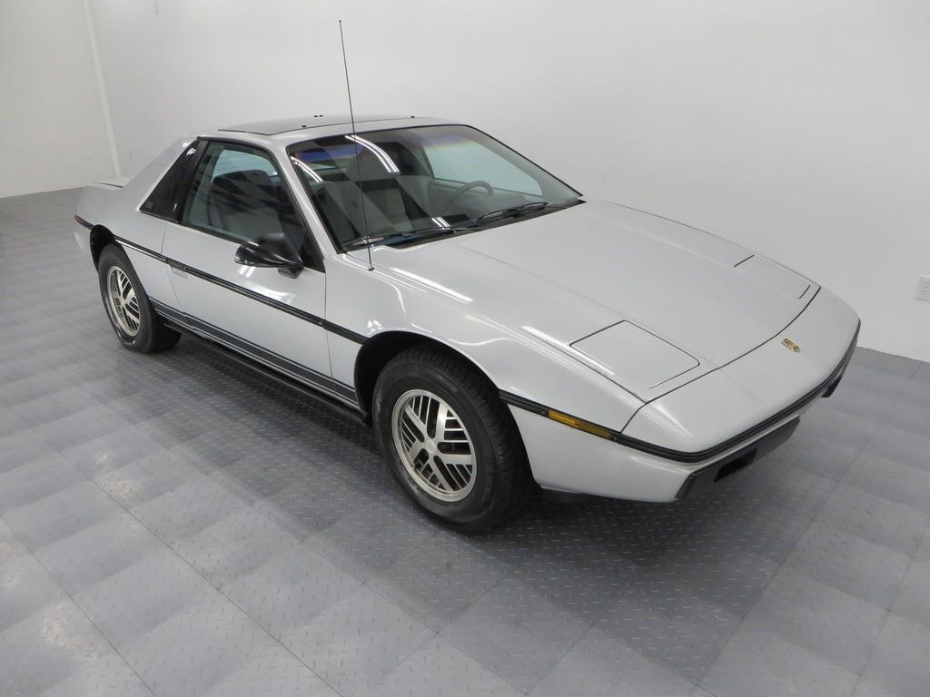 1985 Pontiac Fiero American cars for sale