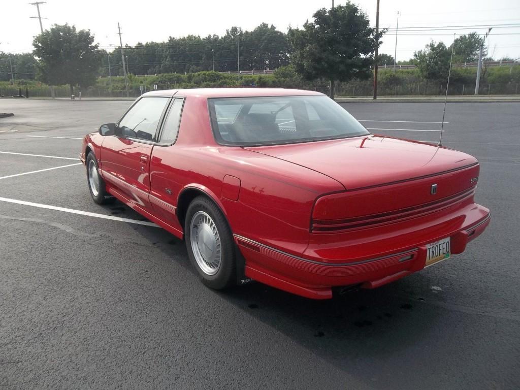 1990 Oldsmobile Toronado @ American cars for sale