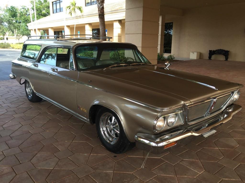 1964 Chrysler New Yorker Town & Country