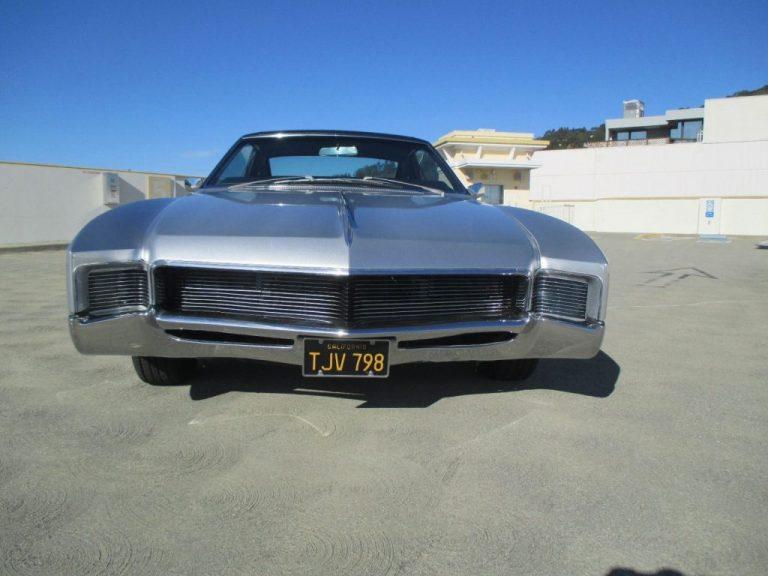 Buick Riviera 1967 Black