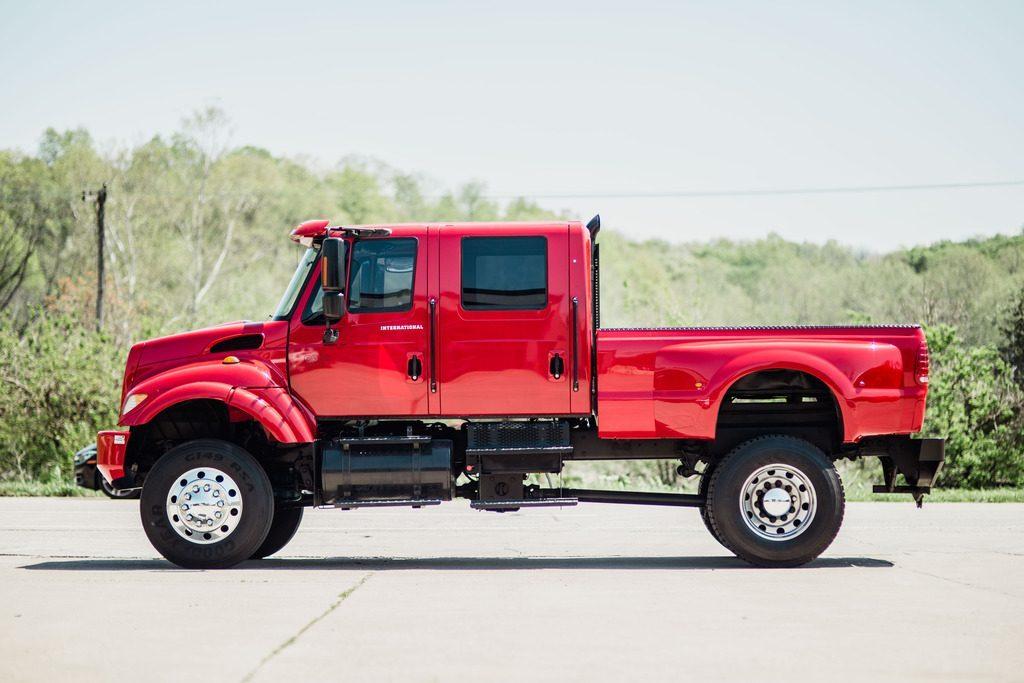 2005 International Harvester CXT