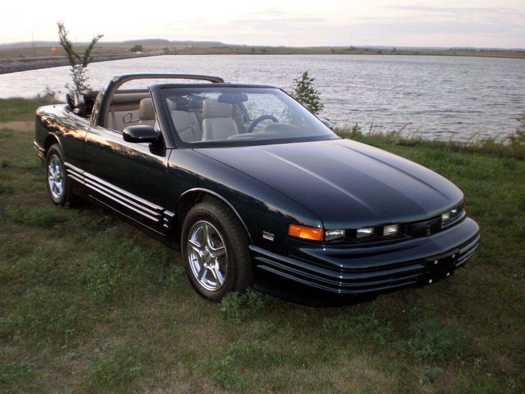 Oldsmobile Cutlass Supreme 1995