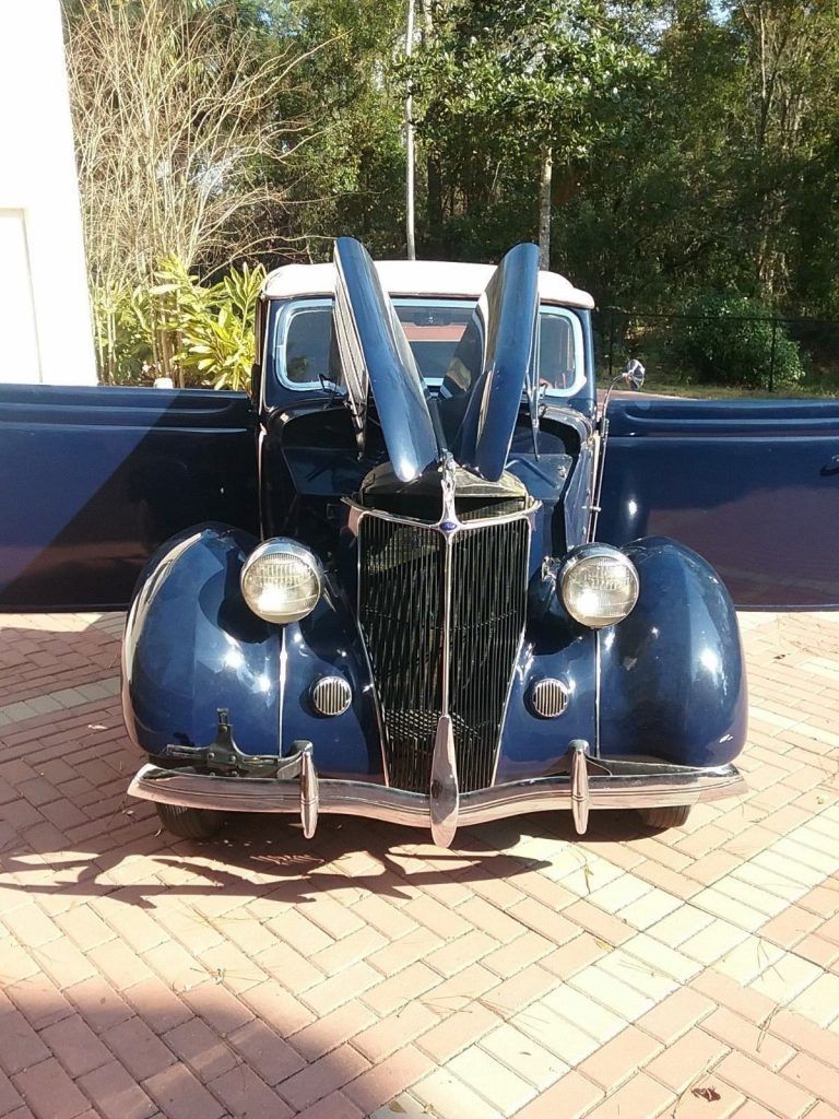 1936 Ford Roadster Deluxe