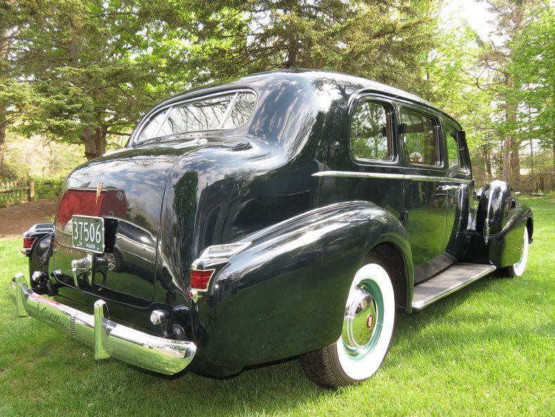 1939 Cadillac Fleetwood