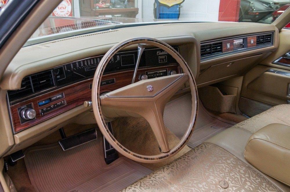 1972 Cadillac Sedan DeVille