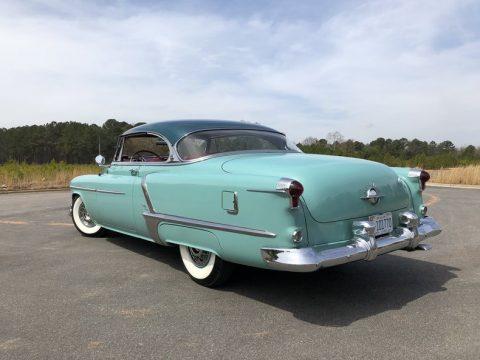 1952 Oldsmobile Ninety-Eight Holiday for sale