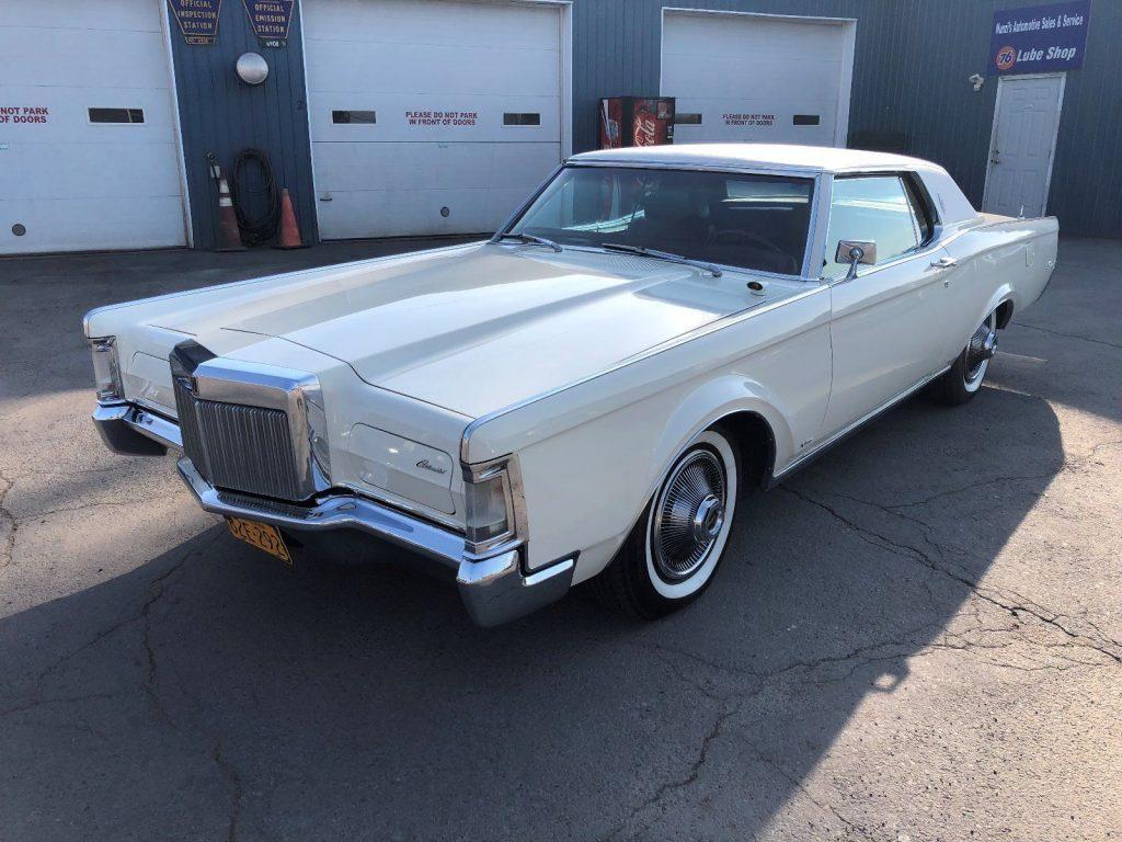 Lincoln Continental Mark III