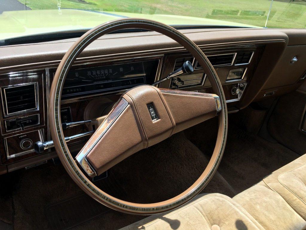 1977 Oldsmobile Ninety-Eight Regency