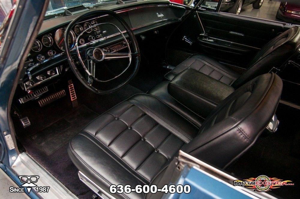 1963 Chrysler New Yorker Town & Country