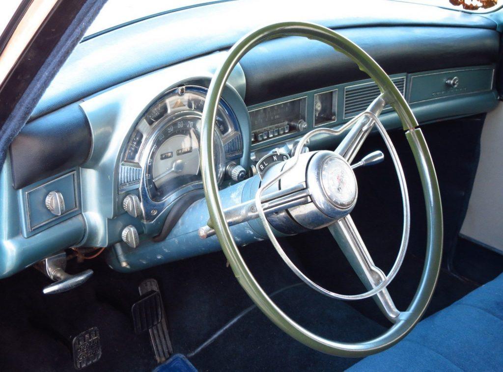 1953 Chrysler Windsor DeLuxe