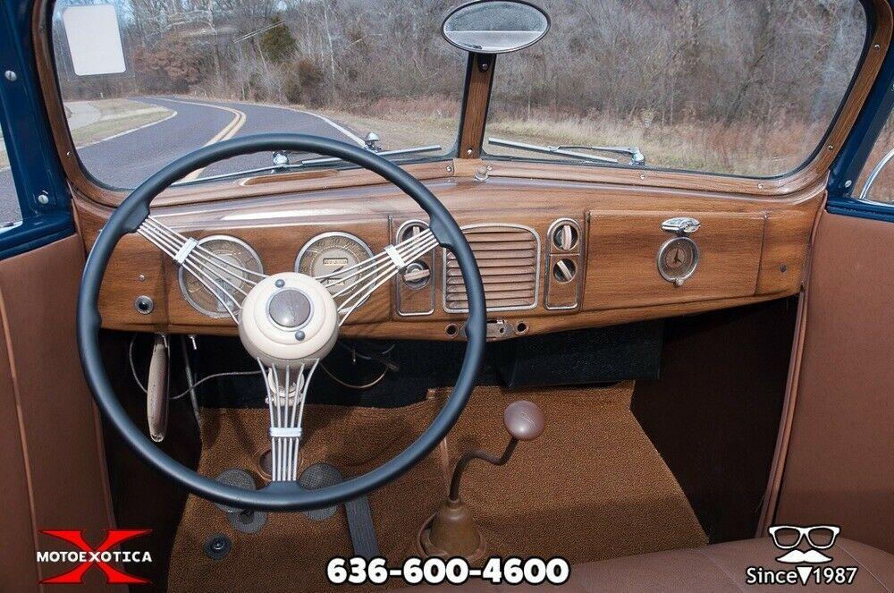1938 Ford DeLuxe Phaeton