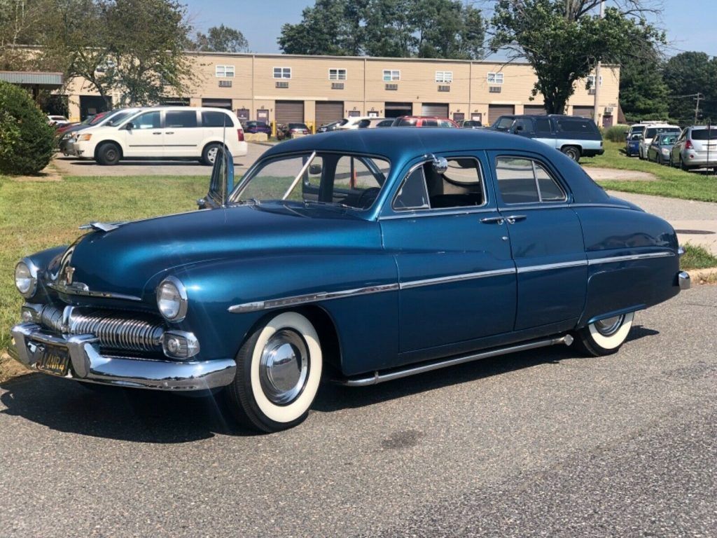 Mercury eight Monterey 1950 года салон