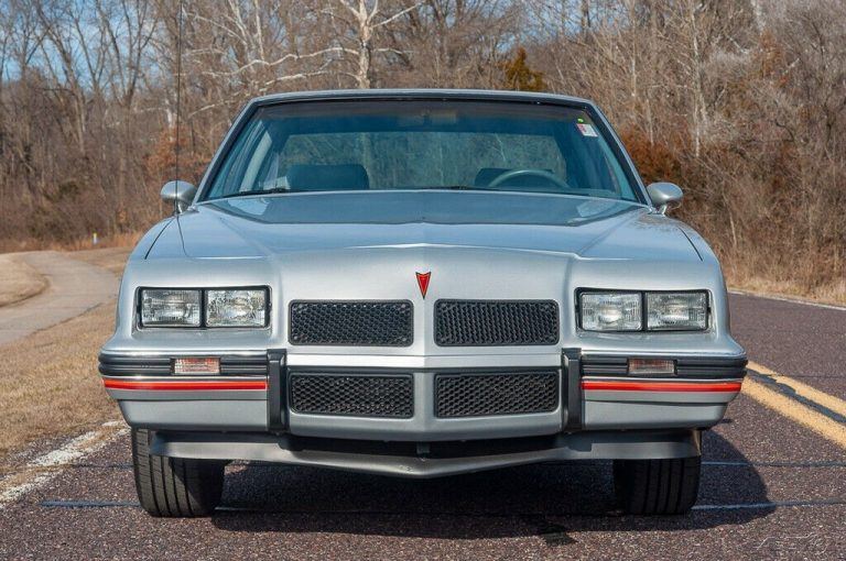 1986 Pontiac Grand Prix @ American cars for sale