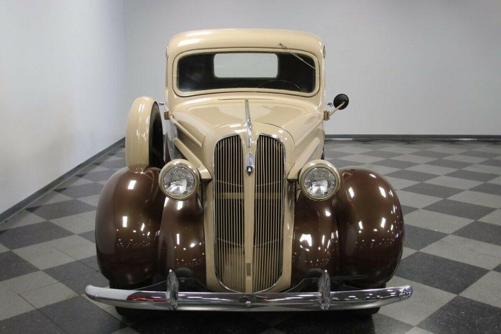 1937 Plymouth PT-50