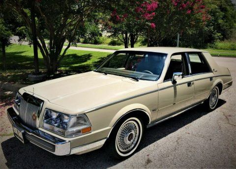 1987 Lincoln Continental for sale
