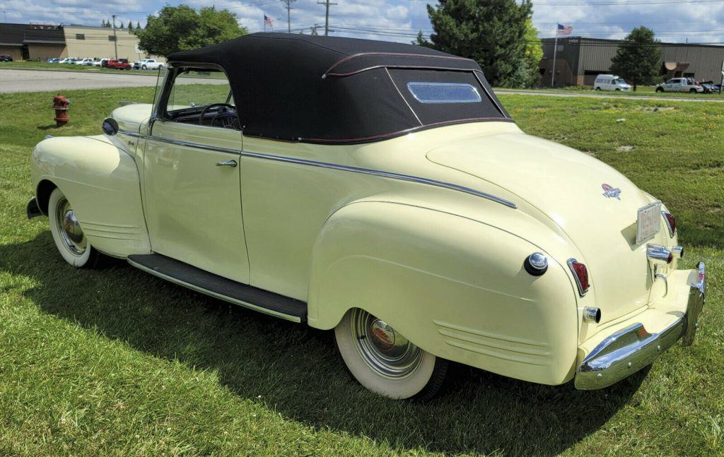 1941 Plymouth P12 Special Deluxe