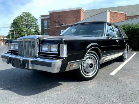 1987 Lincoln Town Car for sale