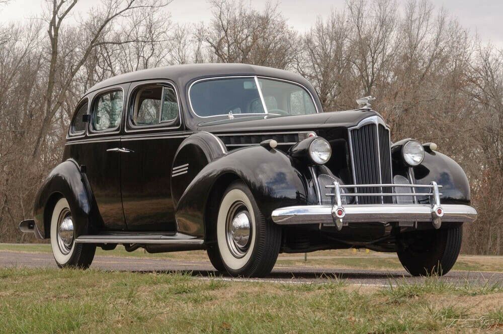 1940 Packard Super Eight