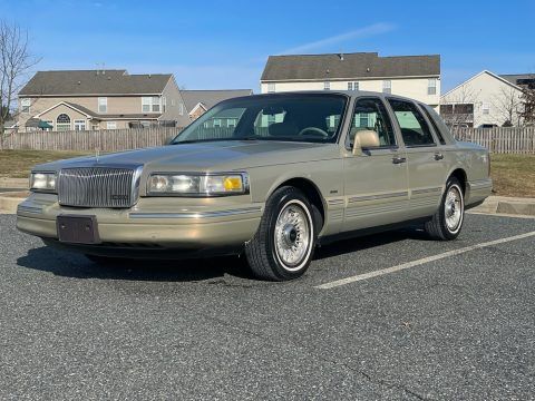1996 Lincoln Town Car for sale