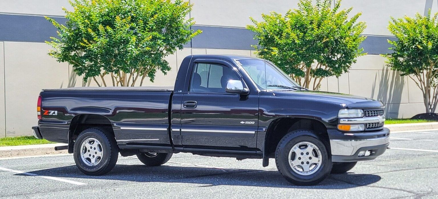 2000 Chevrolet Silverado for sale