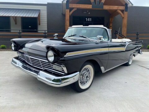 1957 Ford Fairlane Sunliner for sale