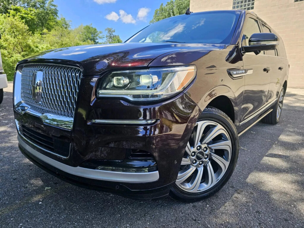 2023 Lincoln Navigator