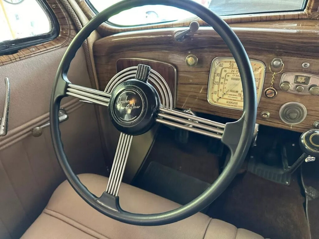 1937 Chrysler Airflow