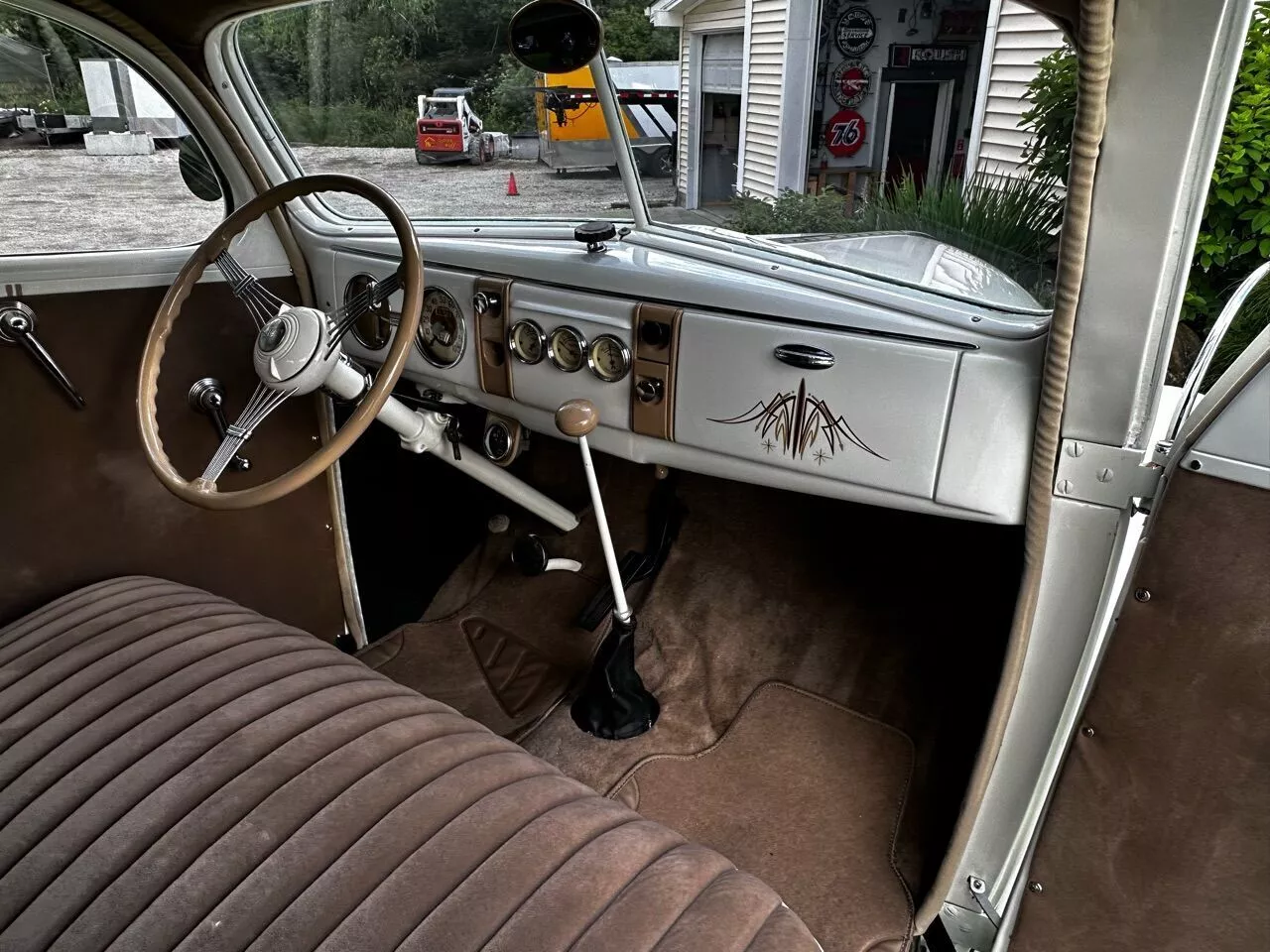 1939 Ford Deluxe Tudor