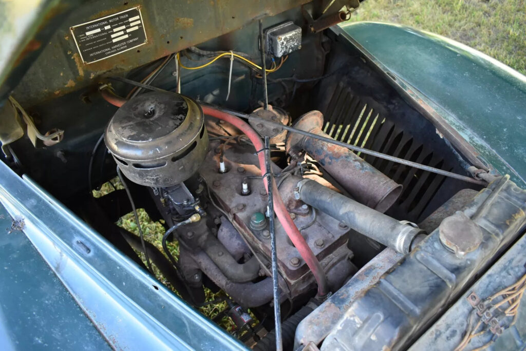 1949 International Harvester KB-5