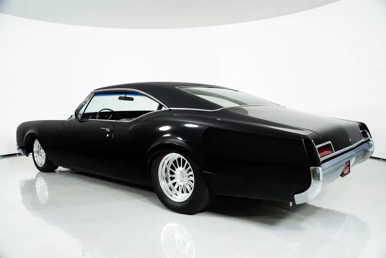 1967 Oldsmobile 88 Delmont