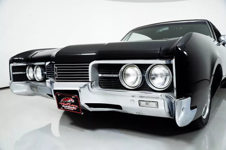 1967 Oldsmobile 88 Delmont