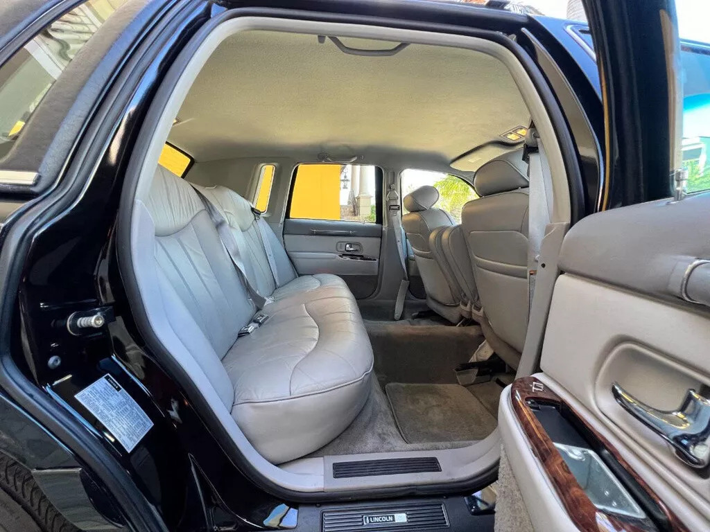 1997 Lincoln Town Car