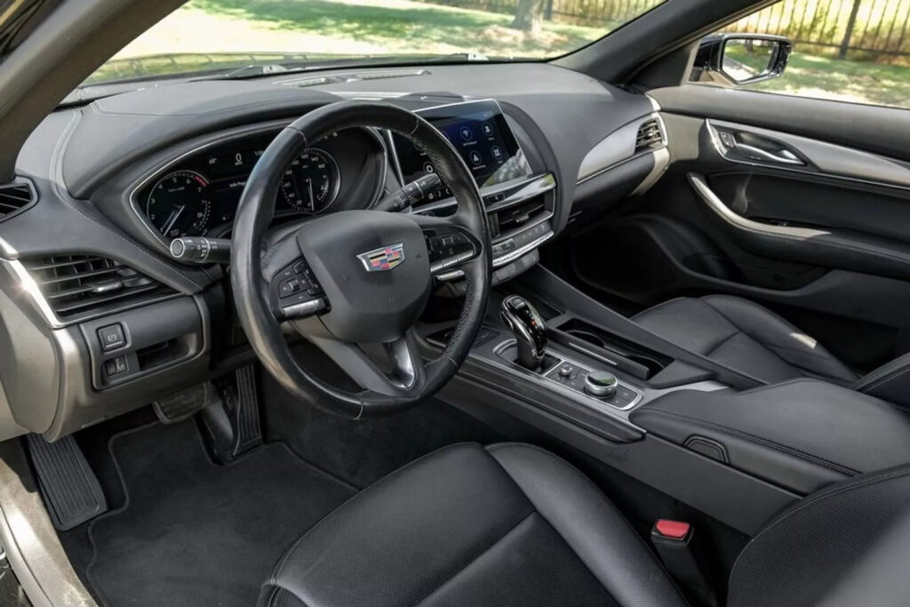 2023 Cadillac CT5