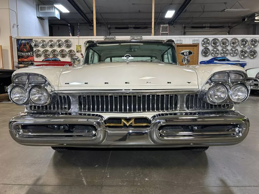 1957 Mercury Turnpike Cruiser