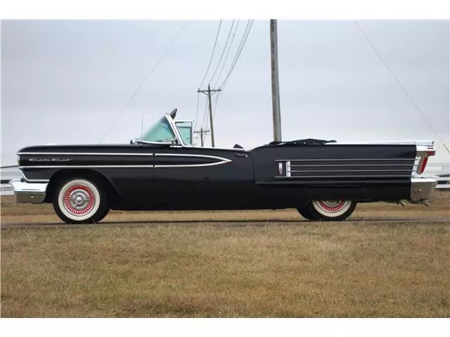 1958 Oldsmobile Eighty-Eight Convertible