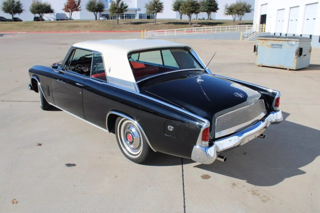 1962 Studebaker Gran Turismo Hawk