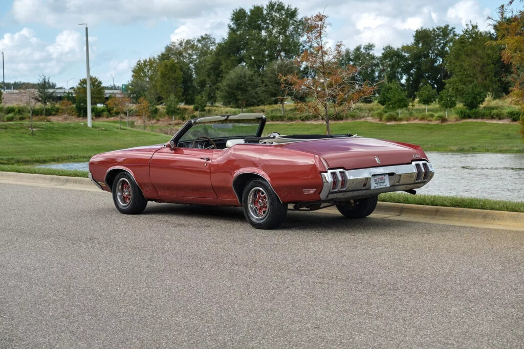 1970 Oldsmobile Cutlass