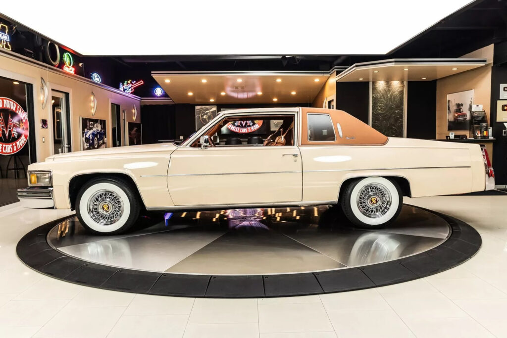 1977 Cadillac Coupe DeVille