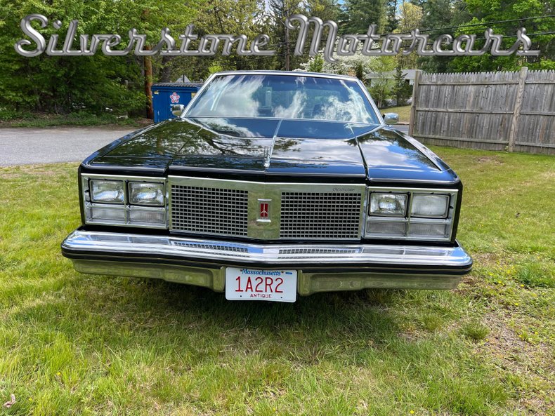 1977 Oldsmobile Delta 98