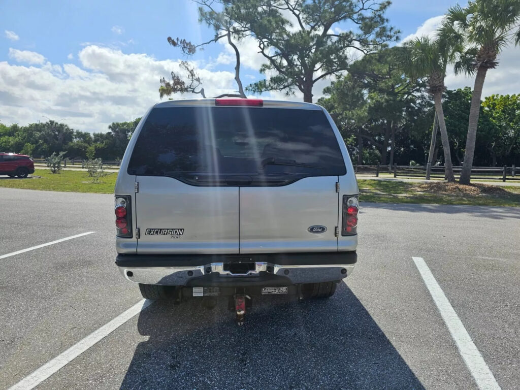 2002 Ford Excursion