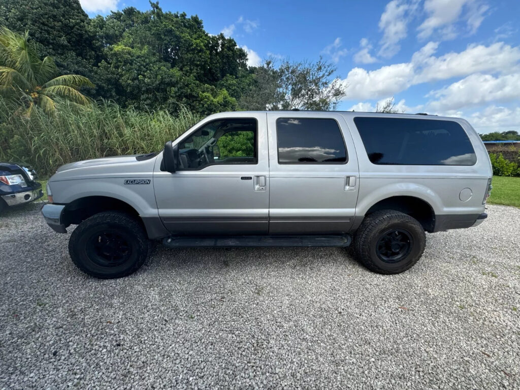 2002 Ford Excursion