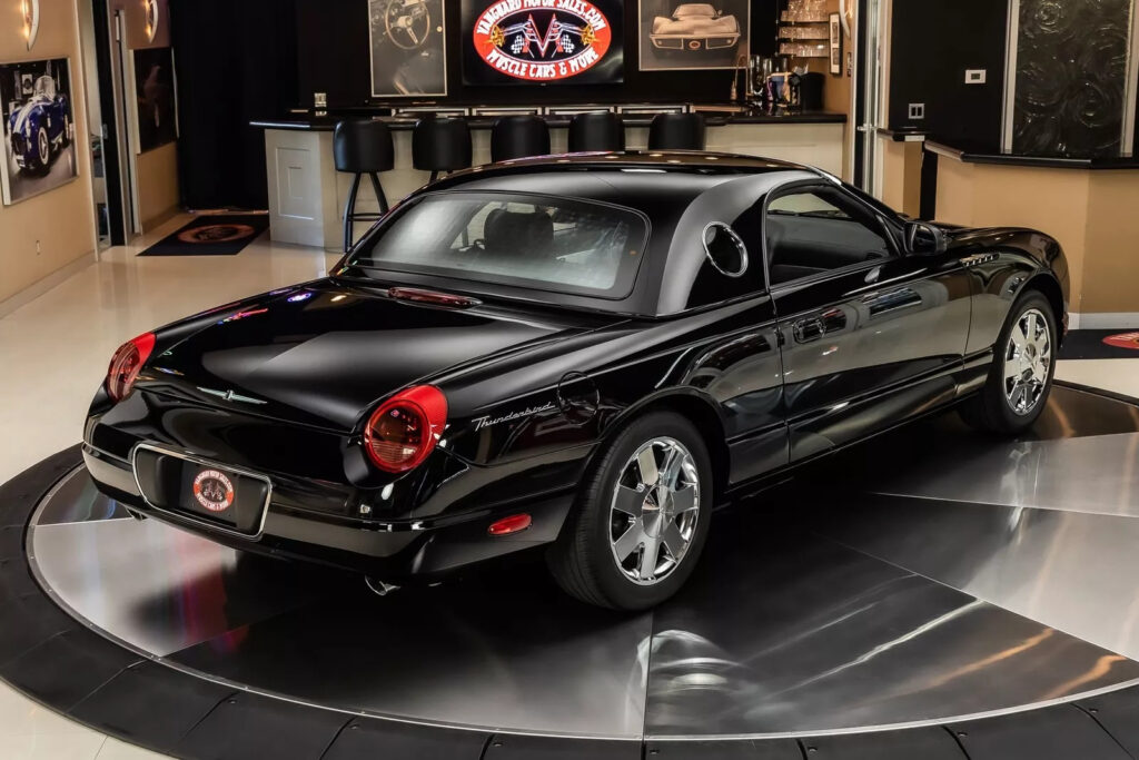2002 Ford Thunderbird