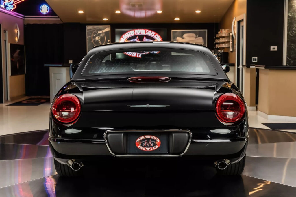 2002 Ford Thunderbird