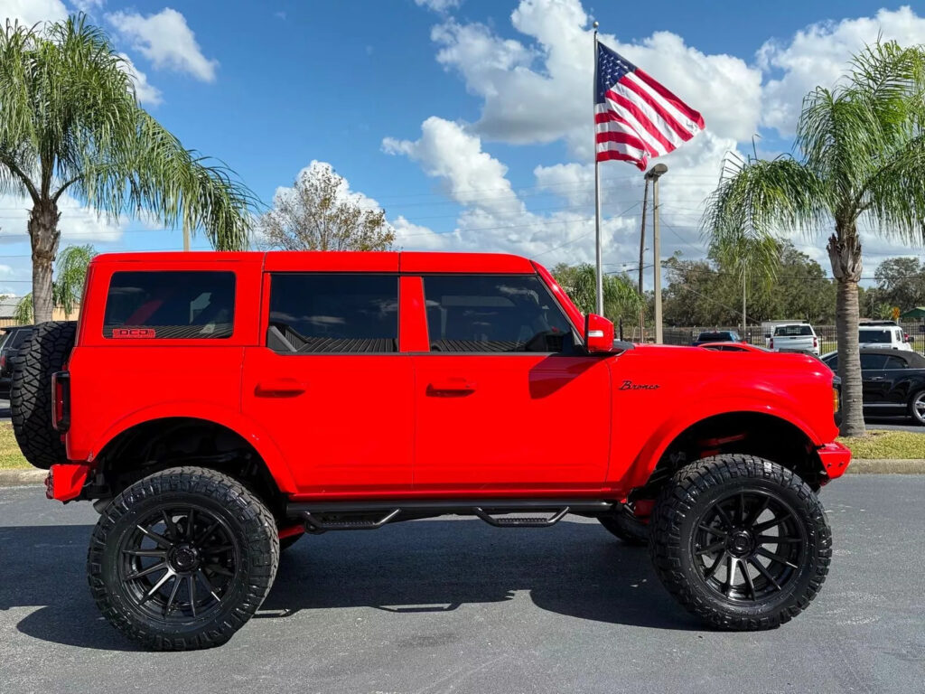 2023 Ford Bronco