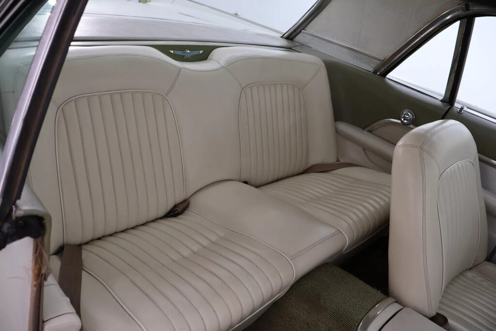 1962 Ford Thunderbird
