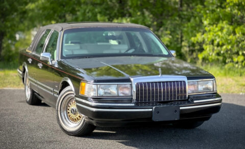 1994 Lincoln Town Car for sale